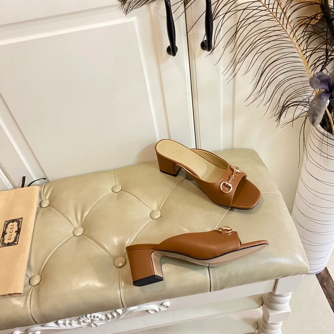 👟👟Ex-factory price 440👟👟, Gucci classic slippers, cowhide surface, sheepskin lining, 5cm heel, size 35-42 (custom-made sizes 43 and 44 are non-refundable)